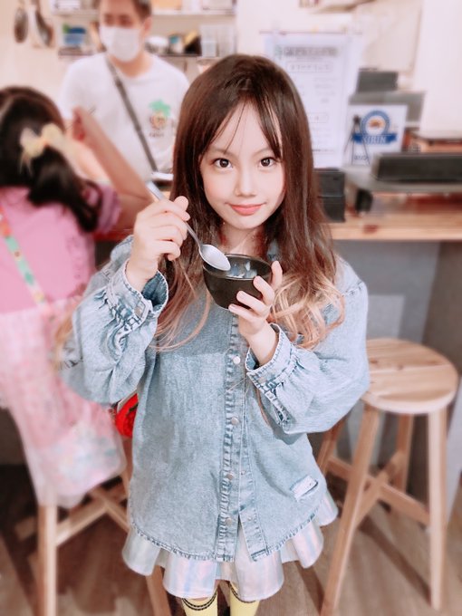 Twitterのコスプレ画像13