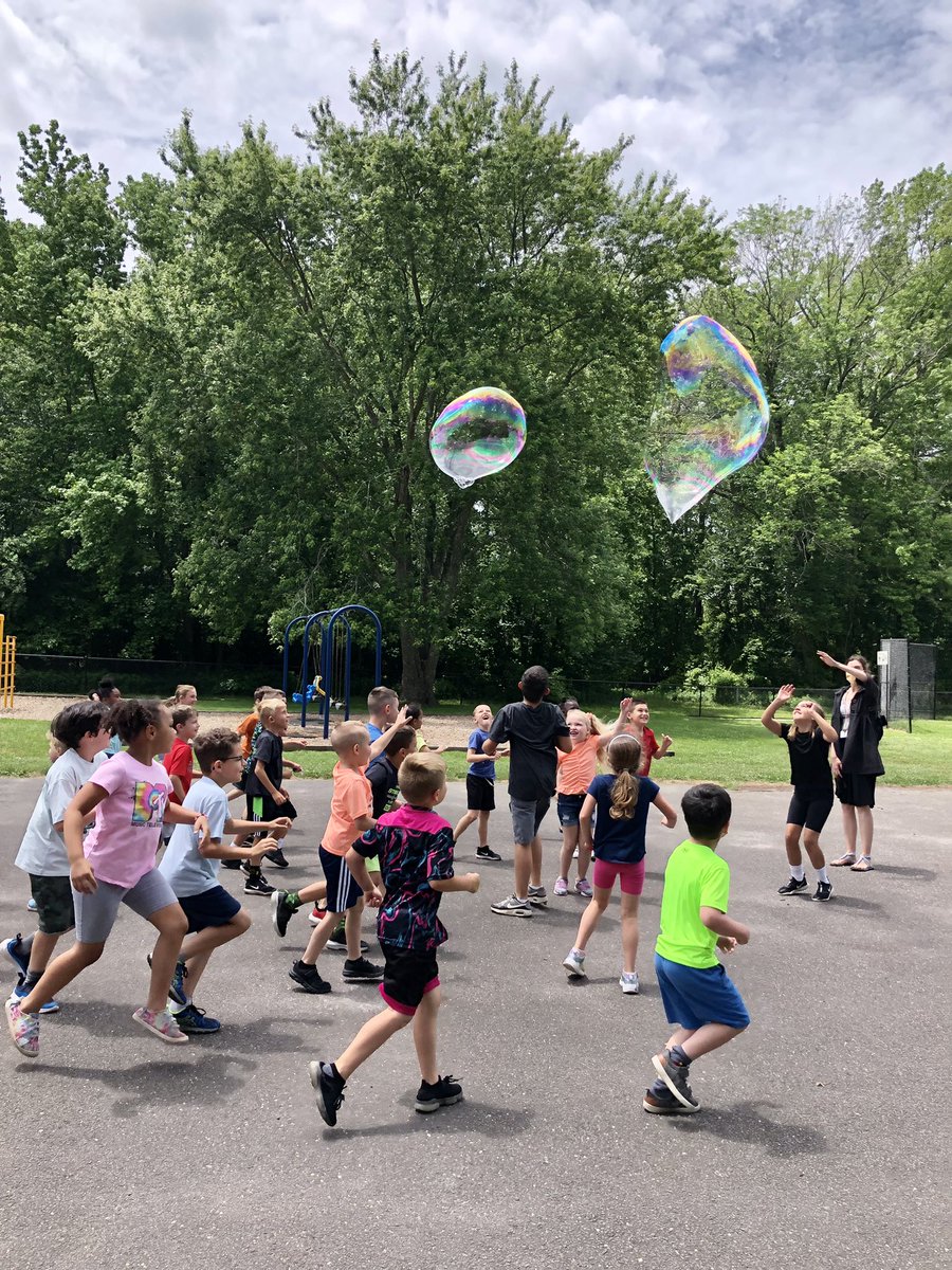 Mrs. Connell tweet media