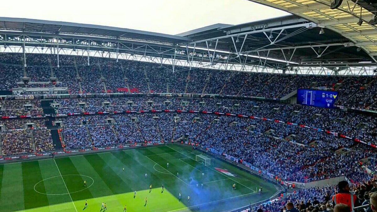hardcovpics's tweet photo. #PUSB https://t.co/zk2wDgXf08