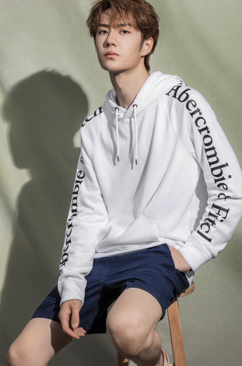 ⭐Star Entertainment⭐

[📢] MODEL DEBUT ANNOUNCEMENT
[📷] Chang Lin x Abercrombie &amp; Fitch Teaser Photo #1

Abercrombie &amp; Fitch Newest Brand Ambassador Chang Lin!

<a href="/xchanglinx/">chang lin 🦊🥂 huali's husband!</a>

Official Release 6.18.2022