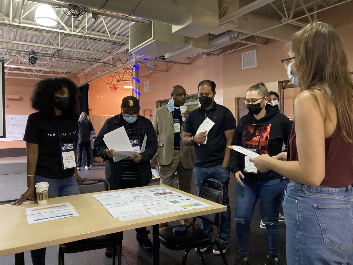 mariljones's tweet photo. Exhibitions at #DLTwinCities! It was beautiful to see folks sharing what they learned in their Deep Dives! #shareyourlearning @HSRA_MN @hthgse https://t.co/WMUIjajXg8