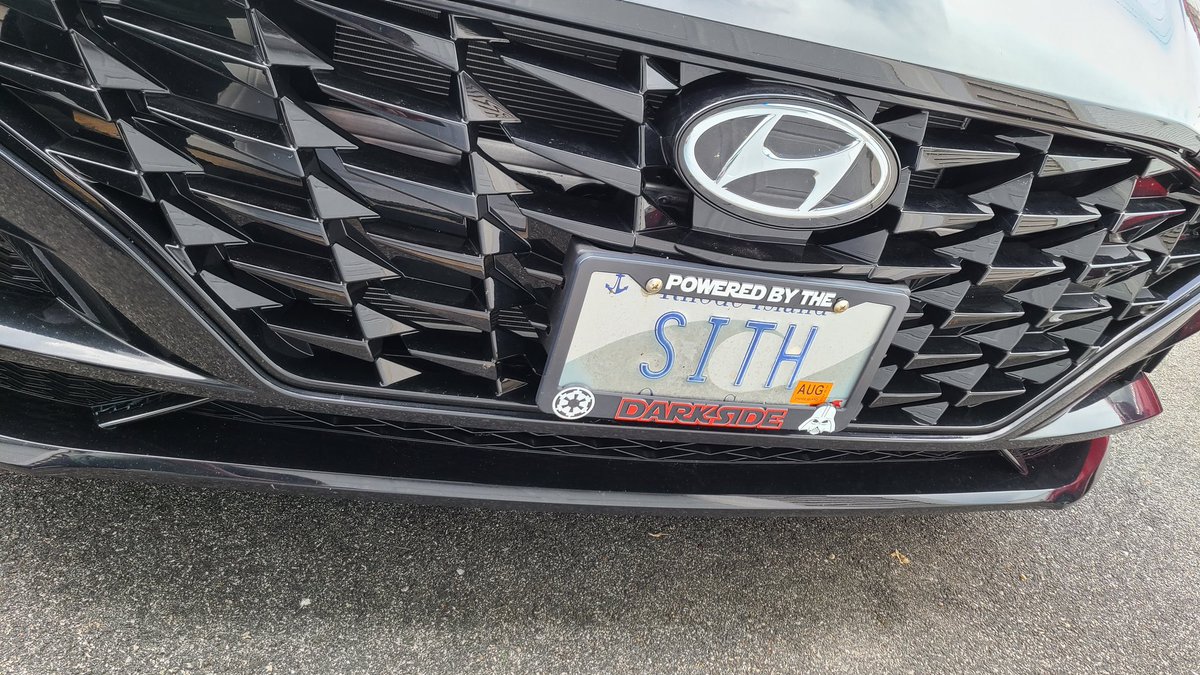 WickedMadLib's tweet photo. @AlanaDimario @rivanityplates Super Sith status 😁 https://t.co/LaEf72NPvi