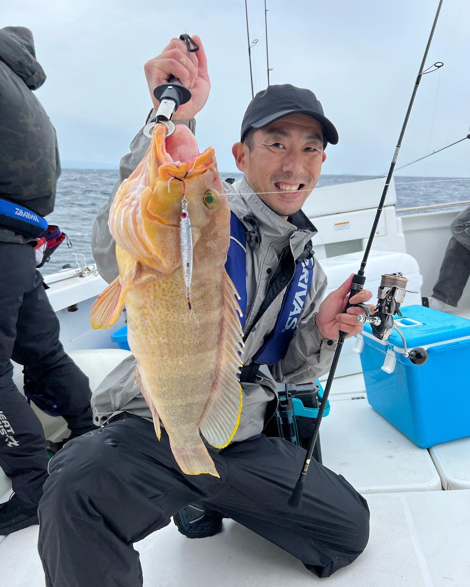 hit__life's tweet photo. 根魚に巨大アジ、真鯛も大漁でした🐟🎣
#長崎
#遊漁船
#ヒットライフ
#HITLIFE
#大村湾
#彼杵港
#西海
#五島列島
#釣り
#fishing
#釣り好きな人と繋がりたい
#オフショア
#slj
#タイラバ
#アコウ
#真鯛
#アジ
#アオナ
#オオモンハタ https://t.co/4LeiNHF1l4
