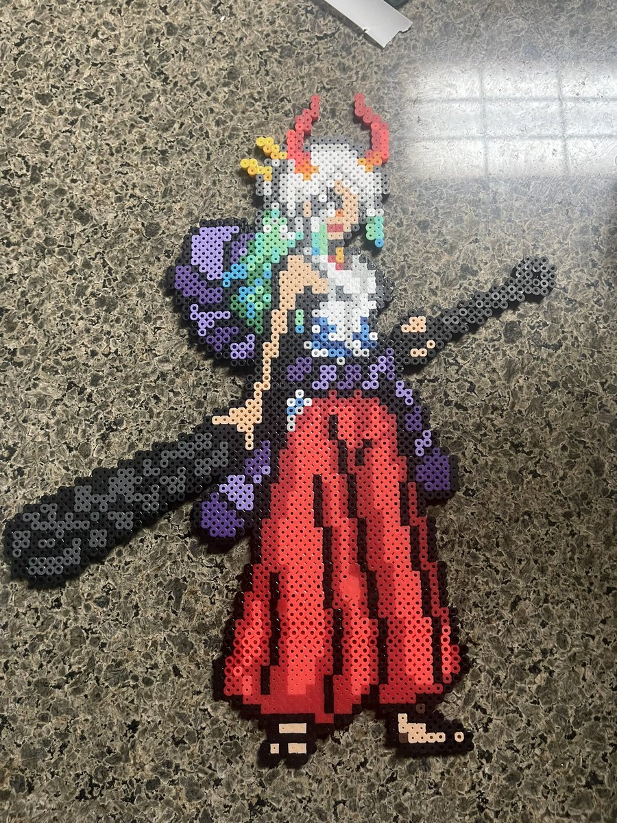MikusOtherBae's tweet photo. I did it, I finished my Yamato perler :3 #onepiece https://t.co/LPA4LhOYkb