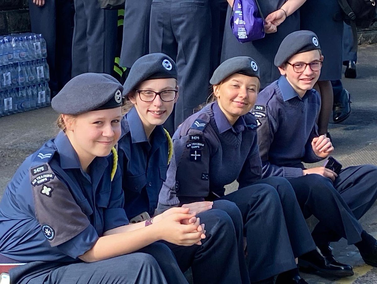 2475Sqn's tweet photo. Today saw 4 of our cadets and a member of staff have an early start and join several other Sqns across the Wing to support Swansea Half Marathon. I was so proud of all the Cadets, you were exemplary and I’m sure all the runners appreciated our cheering, singing and encouragement. https://t.co/396N9zlR29