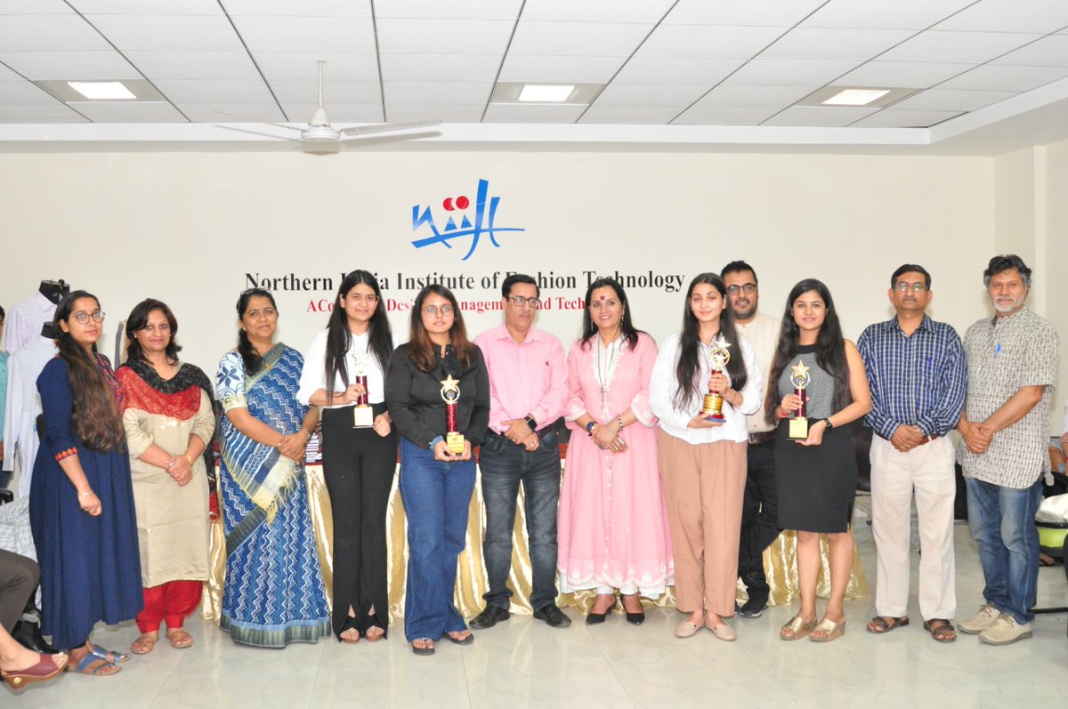 yespunjab's tweet photo. Master Degree Projects presented by NIIFT Students https://t.co/KiwWNg4Ng4
#NIIFT #Students #MasterDegree #MasterDegreeProjects #Mohali #Punjab #YesPunjab https://t.co/2nIS7BO7PY