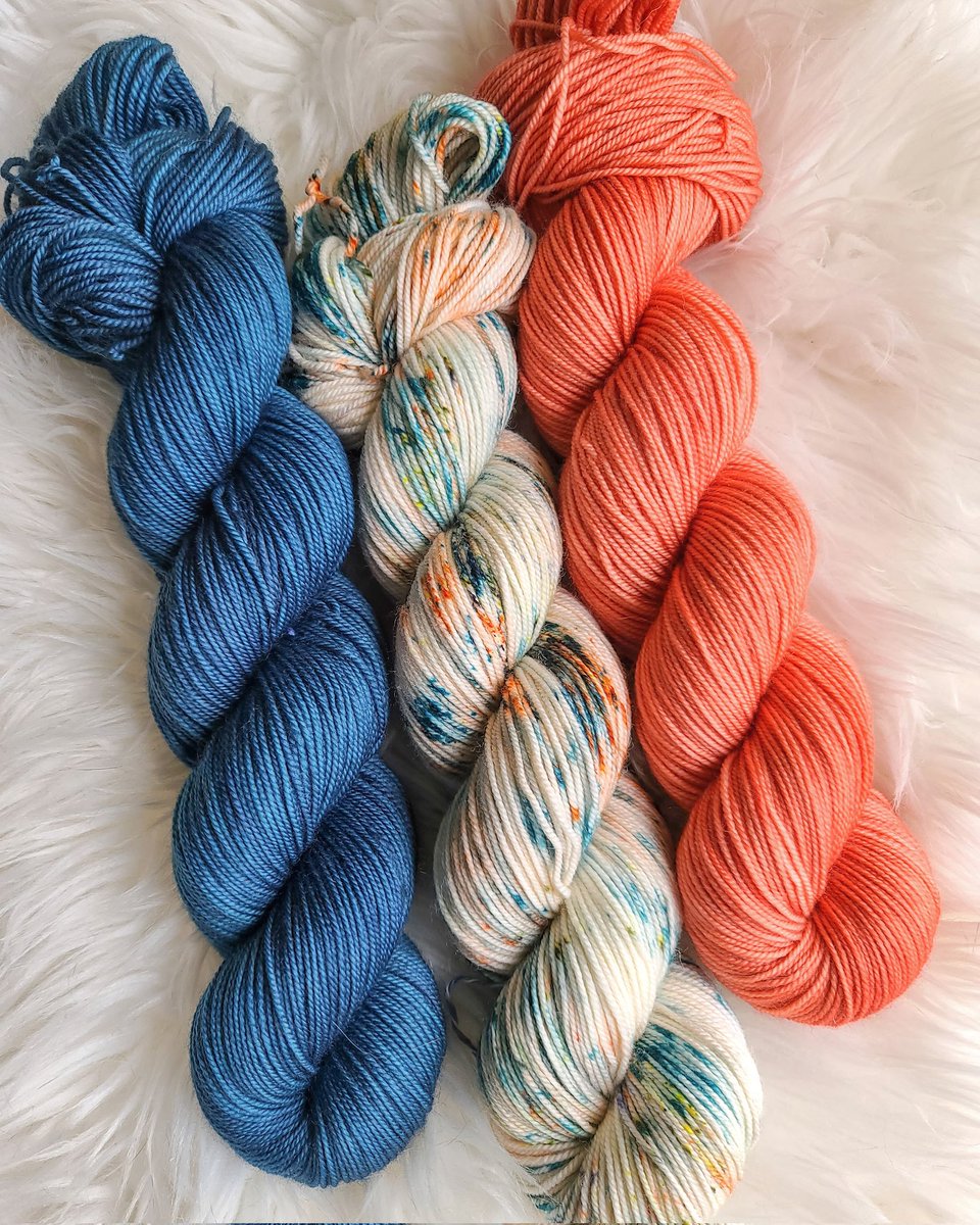 FrostedStitch's tweet photo. Ocean, Cabana Boy and Grapefruit make the perfect beachy summer fade 😍. Grab yours on sale before midnight! https://t.co/sMD59cXhrZ