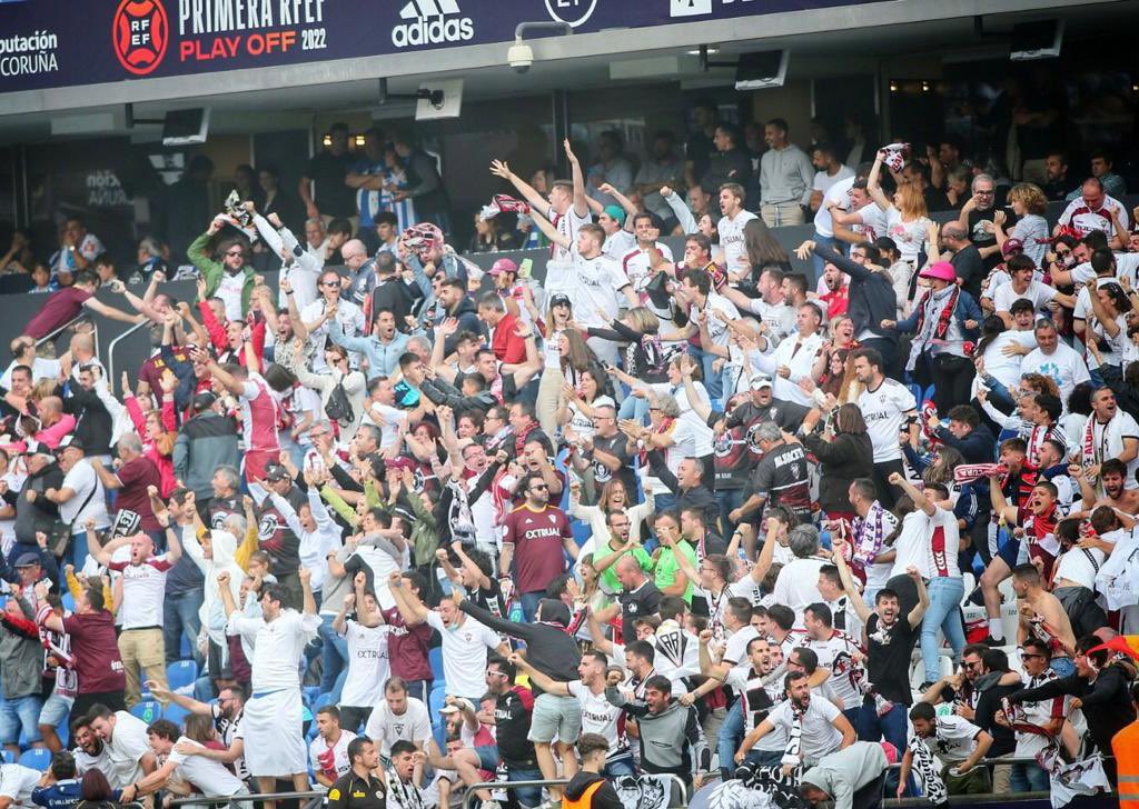 Hace más de un año os dije que manteníamos intacta nuestra ilusión en el proyecto del Alba y que trabajaríamos sin descanso para volver. ¡LO CONSEGUIMOS! 

No hay nada mejor que veros disfrutar y celebrar. Nos llena de energía para continuar trabajando y avanzando.

¡Aúpa Alba!