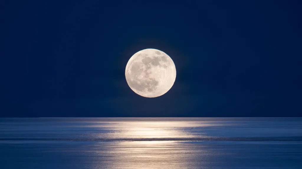 hotelbcn1882's tweet photo. On the nights of the 13th & 14th #June, moon will be spectacular! Enjoy it from our Terrace el Cel #SuperMoon
Noches 13 y 14 #Junio, disfruta de la #SuperLuna desde la terraza #ElCel
Nits 13 i 14 #Juny, puja a veure la #SuperLluna des de el #Cel
#RadissonBlu1882 #Barcelona https://t.co/0Qz7Onz5cx