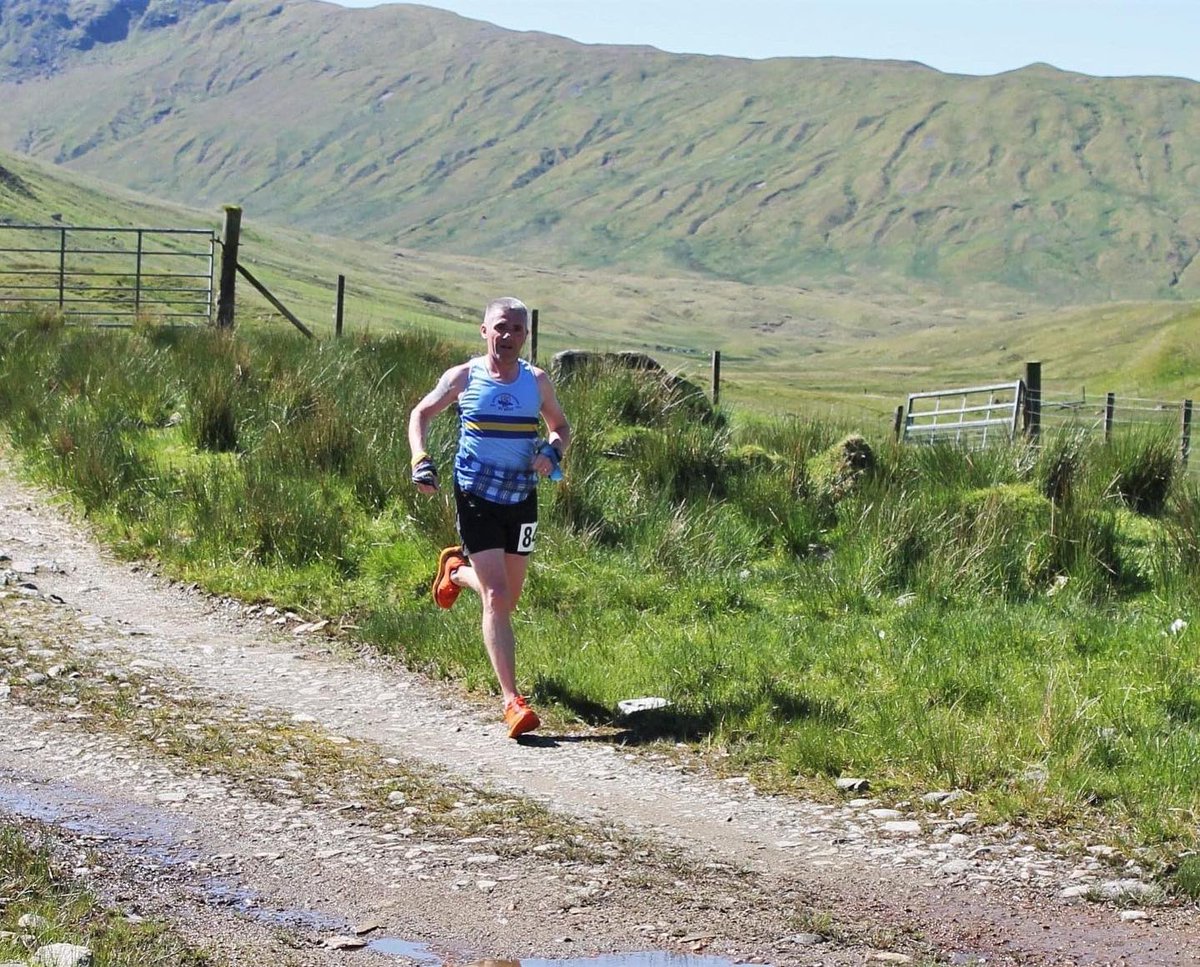 Thanks for the shout out <a href="/yhrfpod/">Young Hearts Run Free Podcast 🎧</a> on this weeks episode guys 🙌 I plan to do a proper review of the #tectonx after the Great Glen ultra, 🤞 <a href="/hoka/">HOKA</a> will one day let me on their racer programme (DM me hun). Big shout out to <a href="/TailwindUK/">Tailwind Nutrition UK</a> for their continued support #lebuffbuff