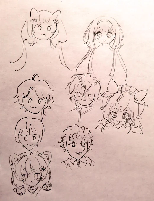 おかんと一緒に描いて遊んでたんだけど筆早すぎだろ(左がおかん) 