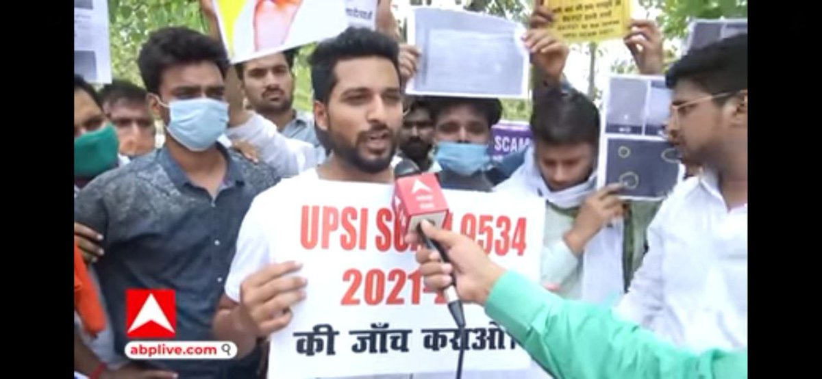Chandra00078's tweet photo. #UPSI_BJP_CANDIDATES_SELECTED_9534,वाह बाबा तुमने कर दिखाया भर दिया15,15लाख वालों को,करवा दिया मातम गरीब के घर में,कोई बात नी इससे बुरा हाल तुम लोगो का होगा ये बदुआ है हर युवा की है,जिसके सपनो को BJP ने बेचा दिया-2024 @PMOIndia @myogiadityanath @yadavakhilesh @priyankagandhi https://t.co/EfdvuWexDF