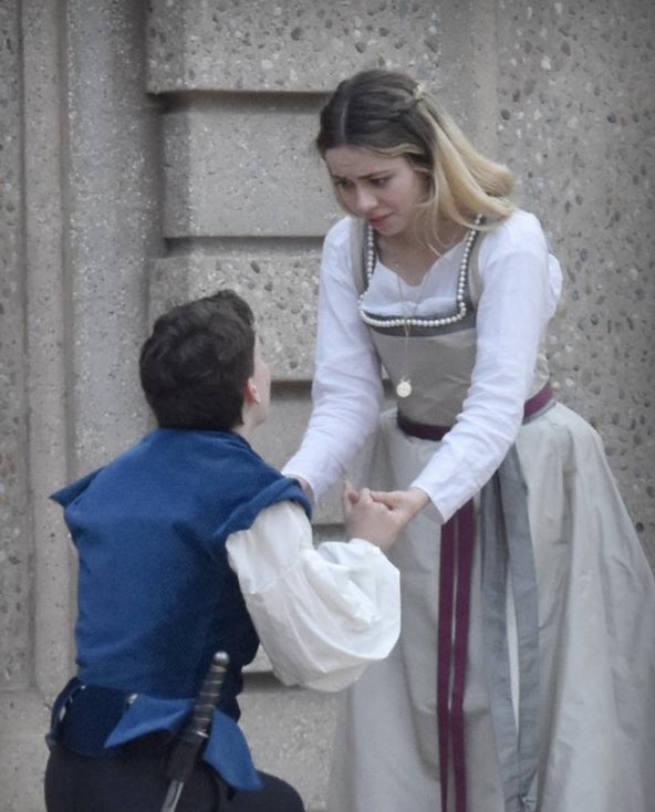 Due to a late cancellation, we have six tickets left for this afternoon’s performance of Romeo and Juliet at Castle Hill. Weather is looking great! thetrustees.org/event/72289/