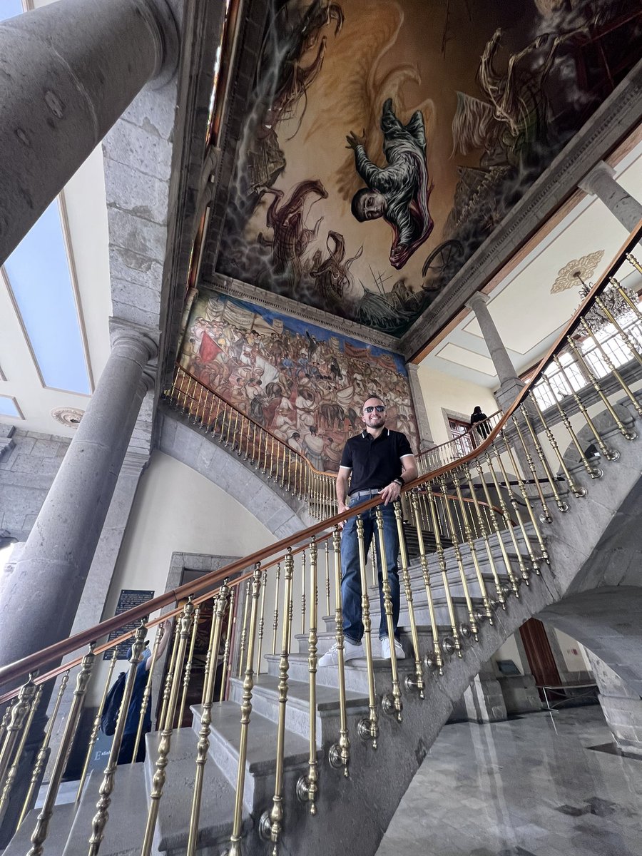 marvs1488's tweet photo. HOY ES UN GRAN DÍA PARA ESTAR ORGULLOSO DE TODO EL PROGRESO QUE HAS HECHO!!
#blessed🙏 #muitoobrigado #blesswdwiththebest #mexicoisalwaysagoodidea #almost34 #greattime #mexico https://t.co/KlqXNxyt41
