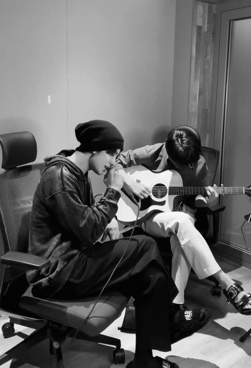 Mini Giveaway
🎁 saldo spay 50k ( 1 orang )

Rules: rt + like

End besok siang
Good luck 🙆🏻💖