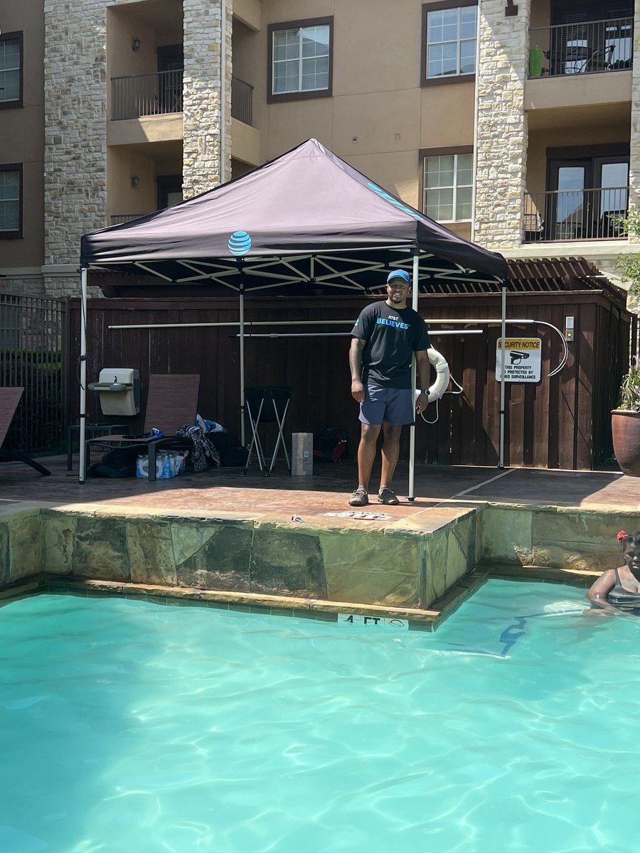 McgaheeKenyan's tweet photo. Big weekend from SouthA submitting double digit fiber 🔥‼️big shout out to @Stuff_stephsaid for helping us with everything my team loves fiber @HannahPigg6 @DarylDavisATT @XtinaNTX 🤞🏽 @fifthnorth @dbustamante1210 @SSanjuaneloS @NTXStephen @NTX_Anuksha @yvetteNTX @KarenRivasNTX https://t.co/W9XCD3Wjij
