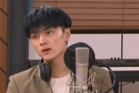 0420MEDIA's tweet photo. PARK JONGSEONG OH MY FUCKING GOD https://t.co/Eg963bXyj4