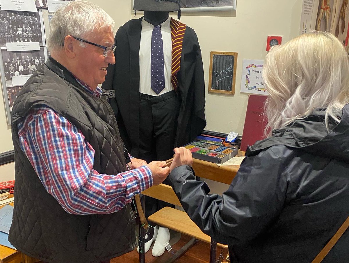 takeflightteach's tweet image. We toured the Wee Museum of Memories and connected with the founder of this innovative space. The aim is to prompt storytelling memories for elderly using artifacts from the past. But, there are plenty of programs for youth, too. #FFTFellow #TalesofScotland