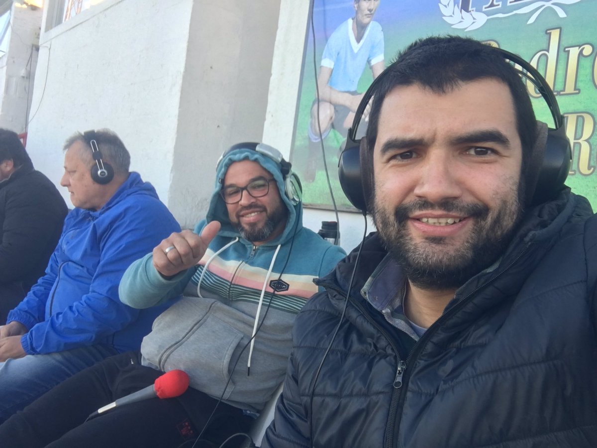 #jugateconpuraraza 
Todo pronto en el Dikinson para que comience <a href="/_FerroCarrilFC/">Ferro Carril FC</a> vs Estudiantes 🔴🔵
#CopaOFI B