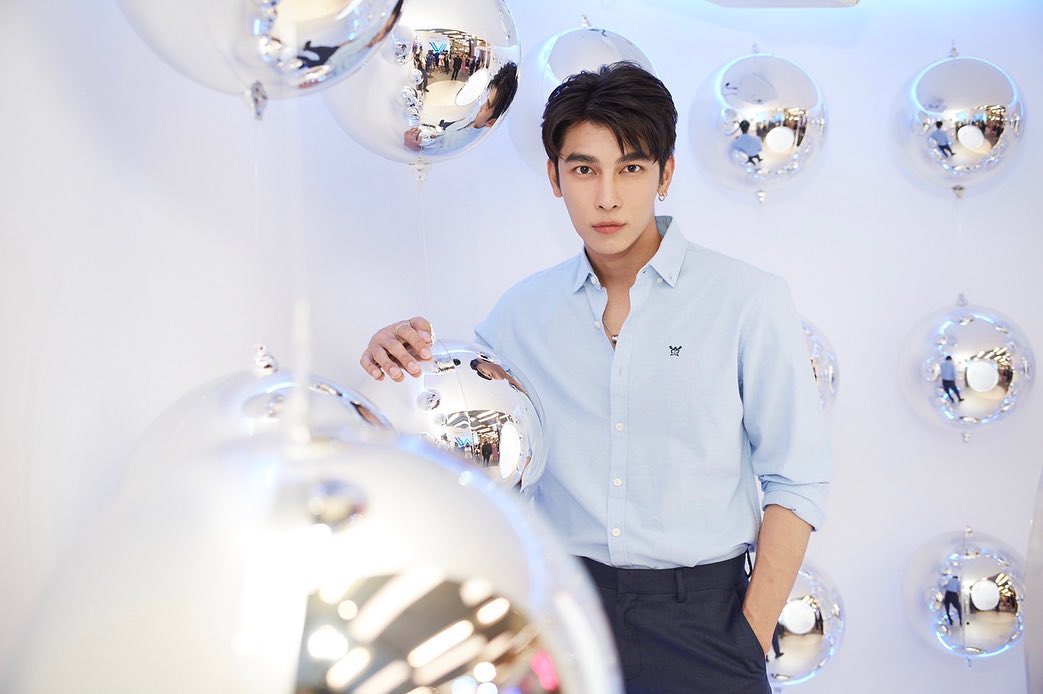 msjsearch's tweet photo. Mew Suppasit IG Update
on 06.10.2022 by ellementhailand

Link: https://t.co/1Dp9DO5Xpn

#MewXโบเยอรมัน 
THE BEAUTY OF SELF XPRESSION
#MewSuppasit #มิวศุภศิษฏ์ @MSuppasit https://t.co/dgAkkWqEoZ