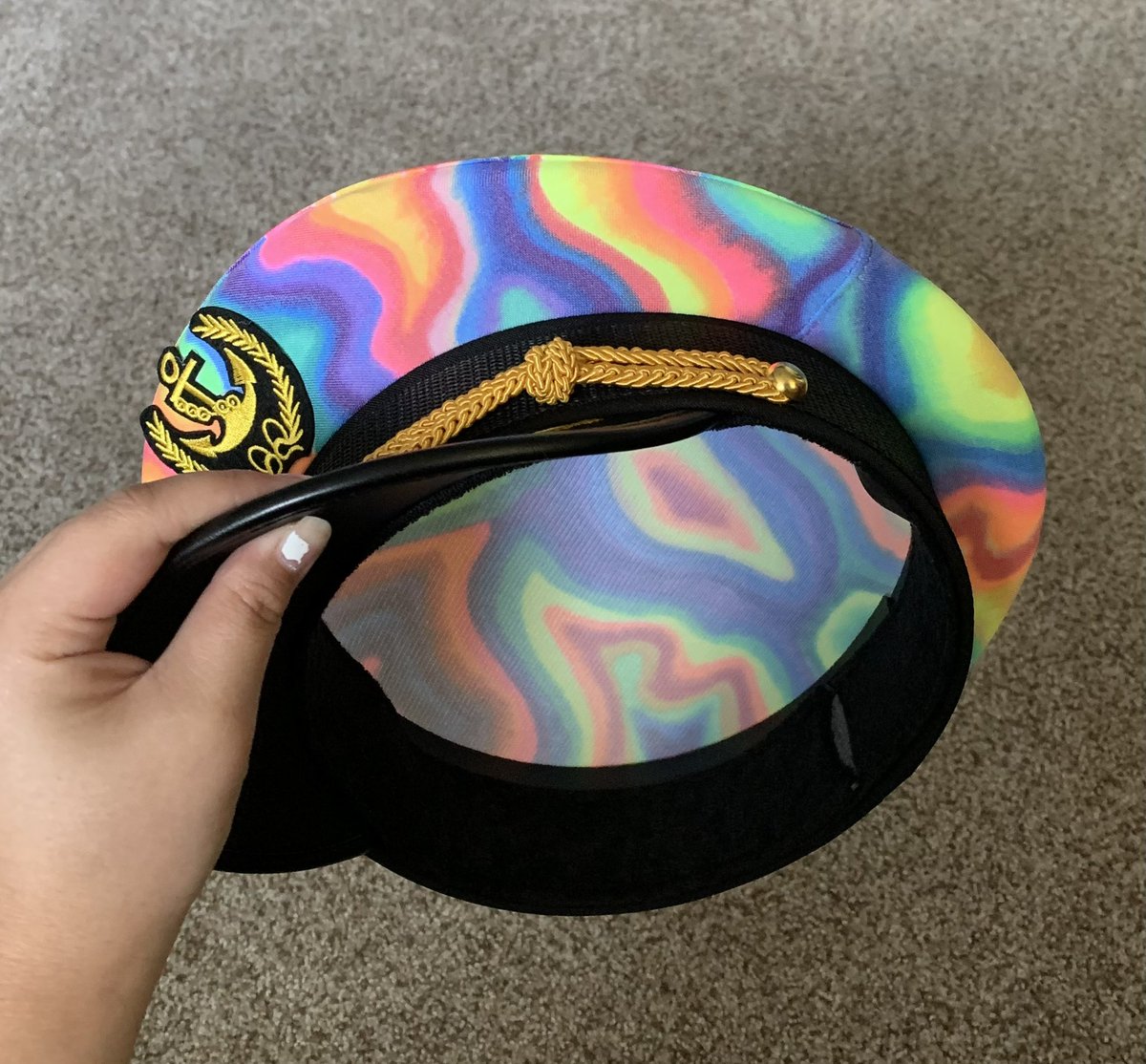 CapetainTrippy's tweet photo. Look what just showed up on my doorstep! 

#apefest #BoredApeYachtClub https://t.co/waG5N0lZ2Z