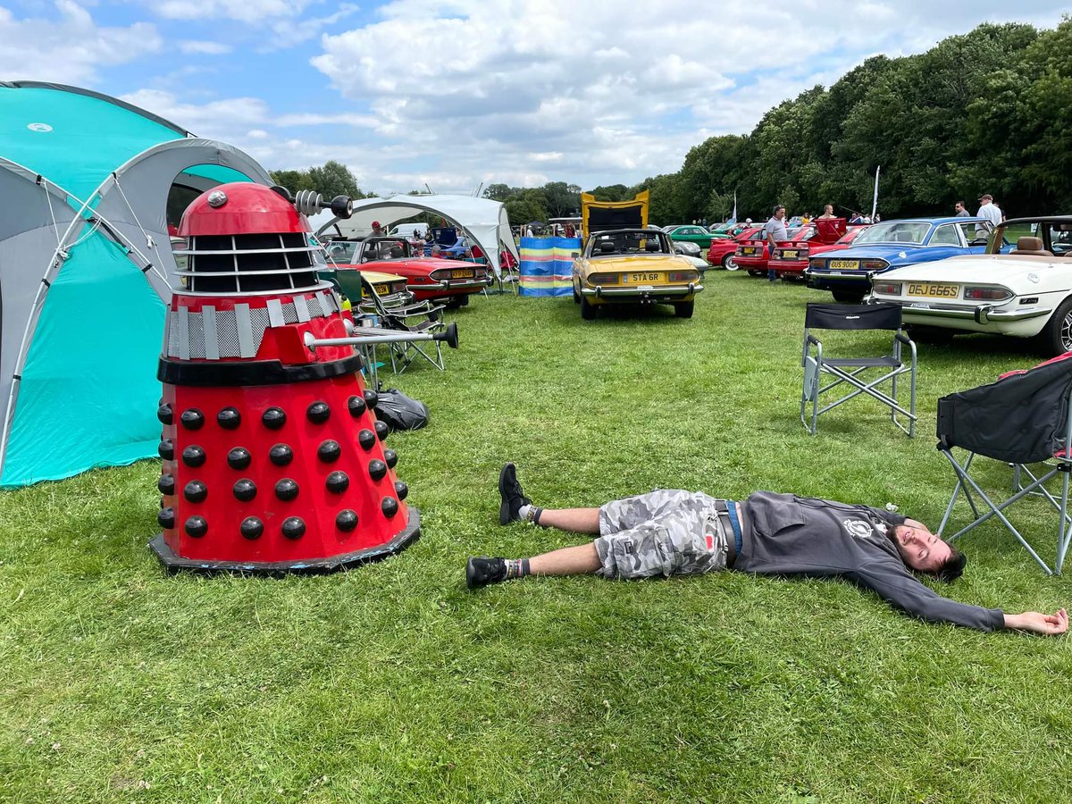 Online_Jake96's tweet photo. Bromley was wonderful, a good time was had by all, i'm pooped! Thanks to everyone who turned up and said hi throughout the day.#bromleypageant #panda100hp #fiat #caravan #microcaravan https://t.co/EvjnKC9dG4