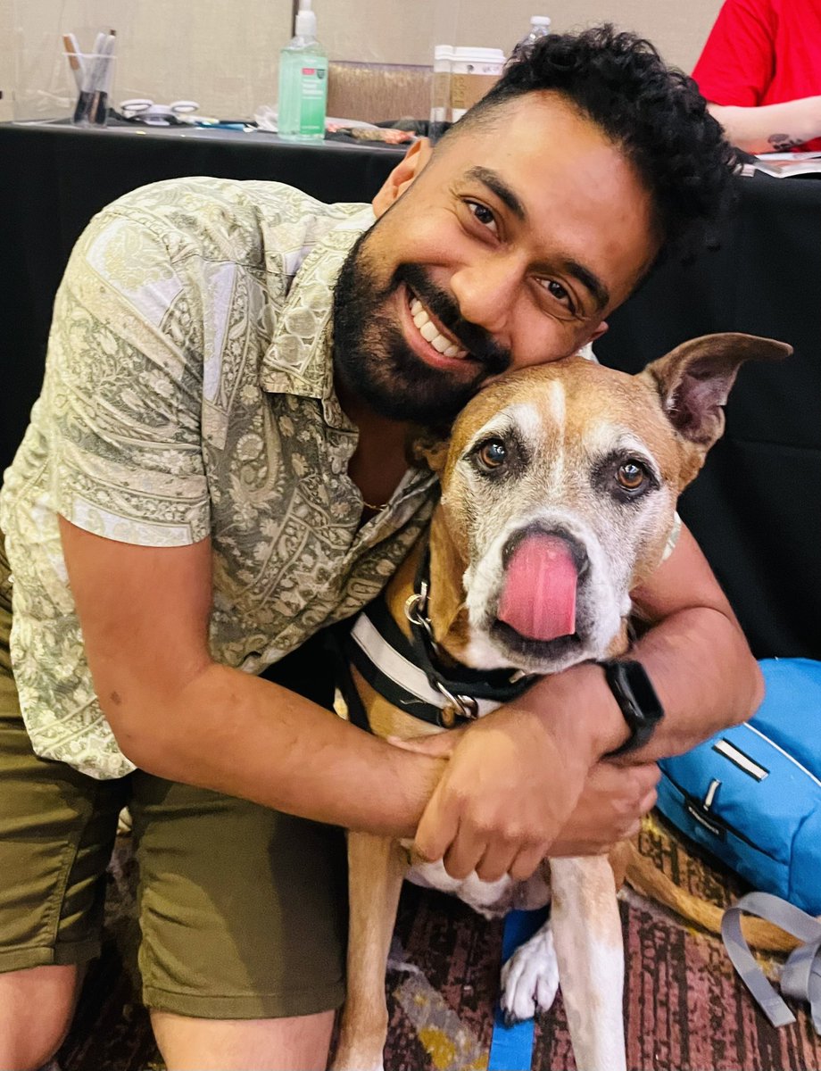 SirRedkin3's tweet photo. Sweet snugs from @VarunSaranga 🐶❤️ #EDE22 https://t.co/GILIwU9CG5