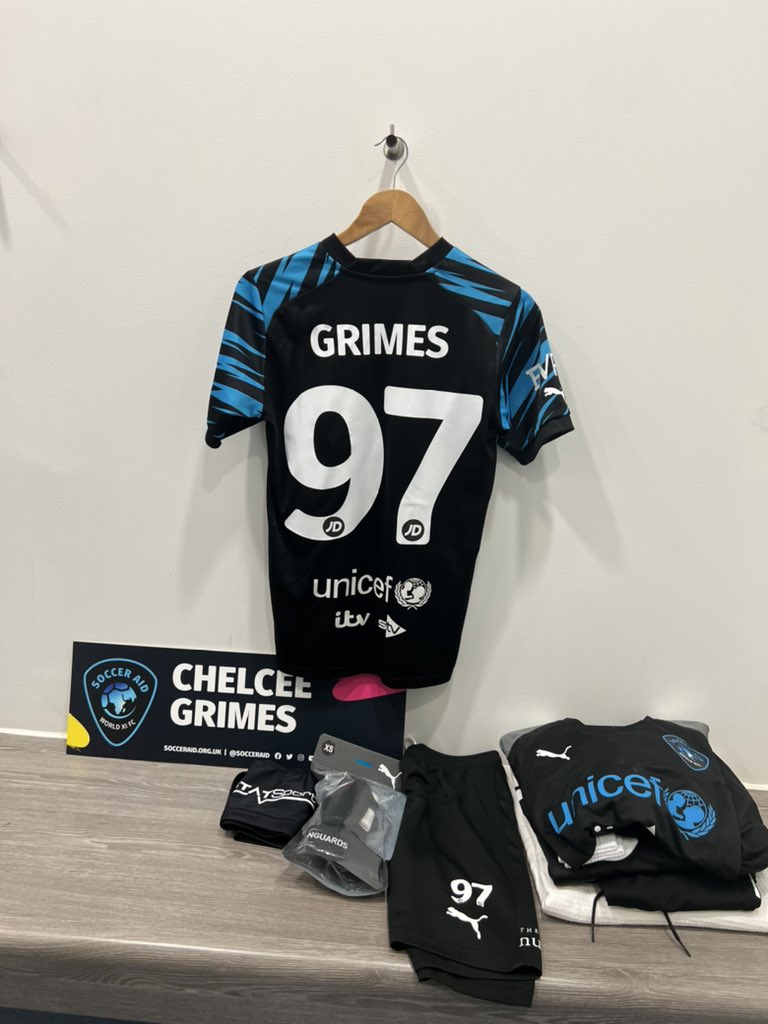 ChelceeGrimes's tweet photo. For you @LFC ❤️🙏 we won’t forget https://t.co/4X5DlNvTcG