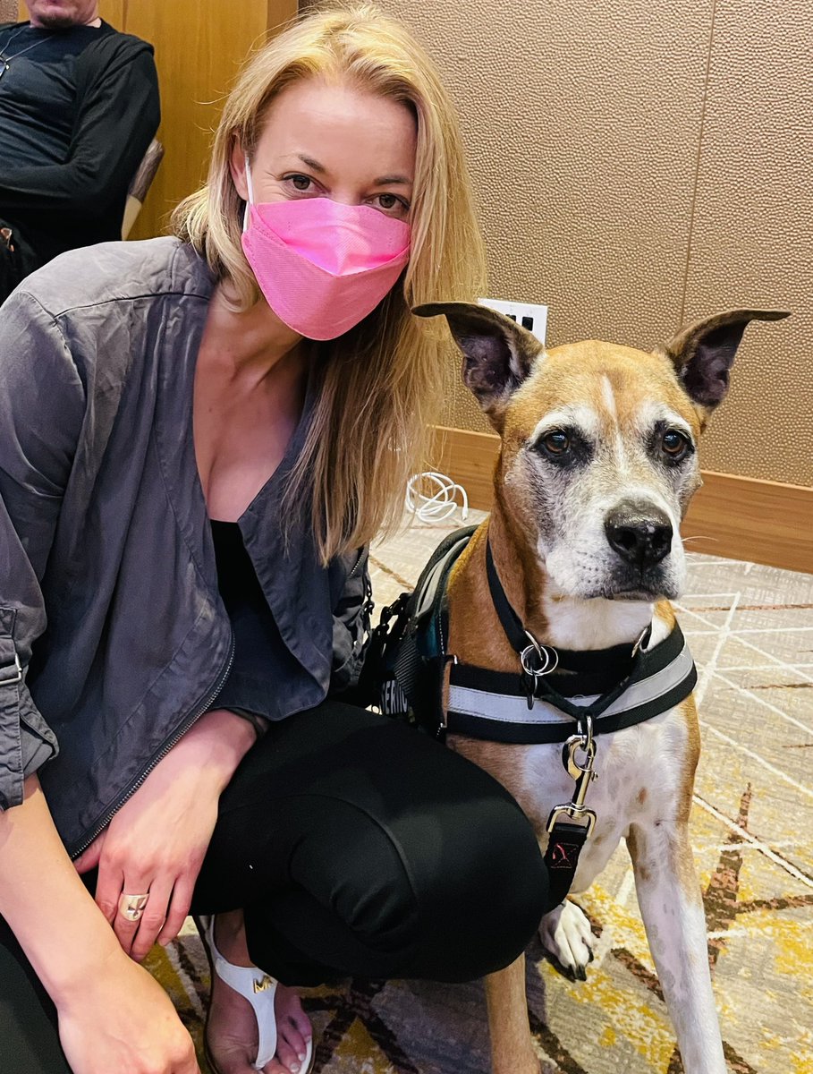SirRedkin3's tweet photo. always nice to hang with @ZoiePalmer 🥺❤️ #EDE22 https://t.co/08gI1ANYCi