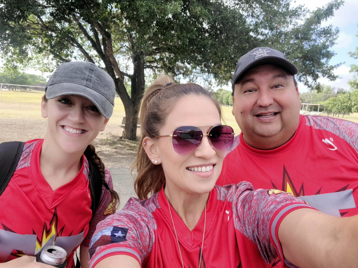 nessla03's tweet photo. End of season 🥎 tournament! Let's Go TNT!!! https://t.co/lq22ZbIivc