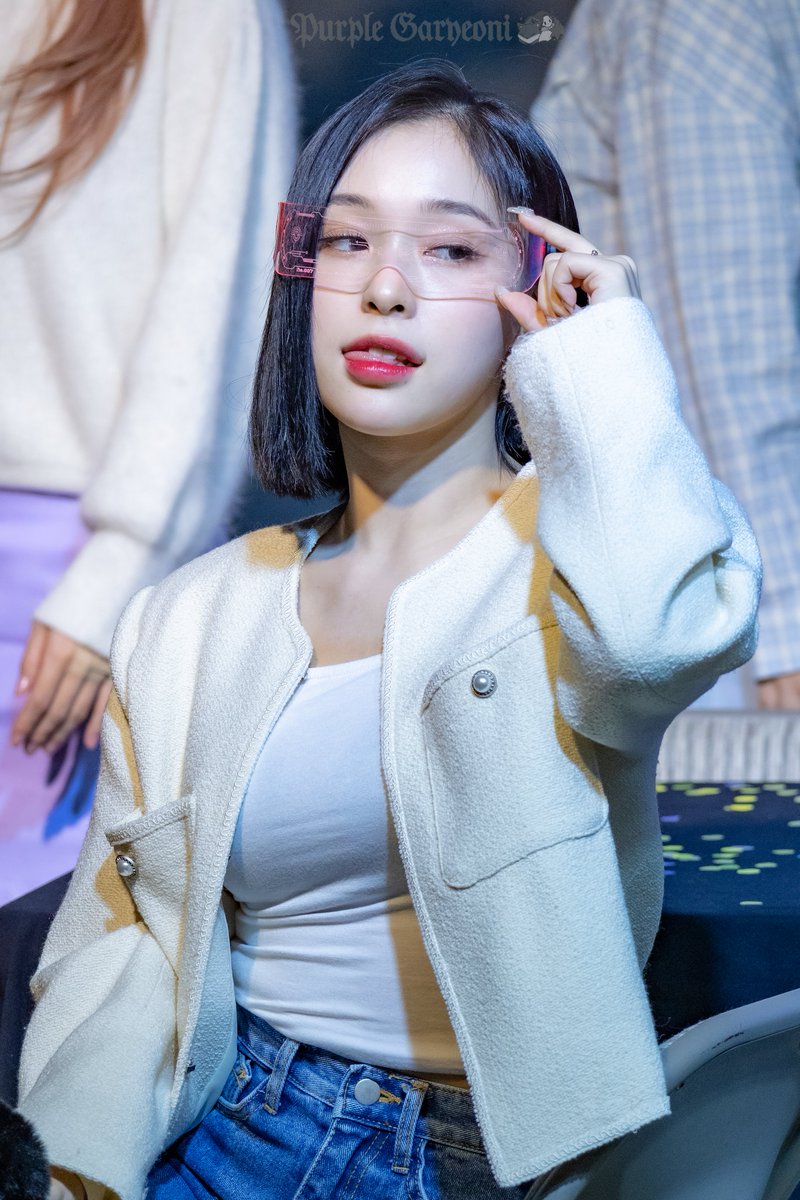 220430 fansign
#드림캐쳐 #이가현 #가현 #Dreamcatcher #gahyeon