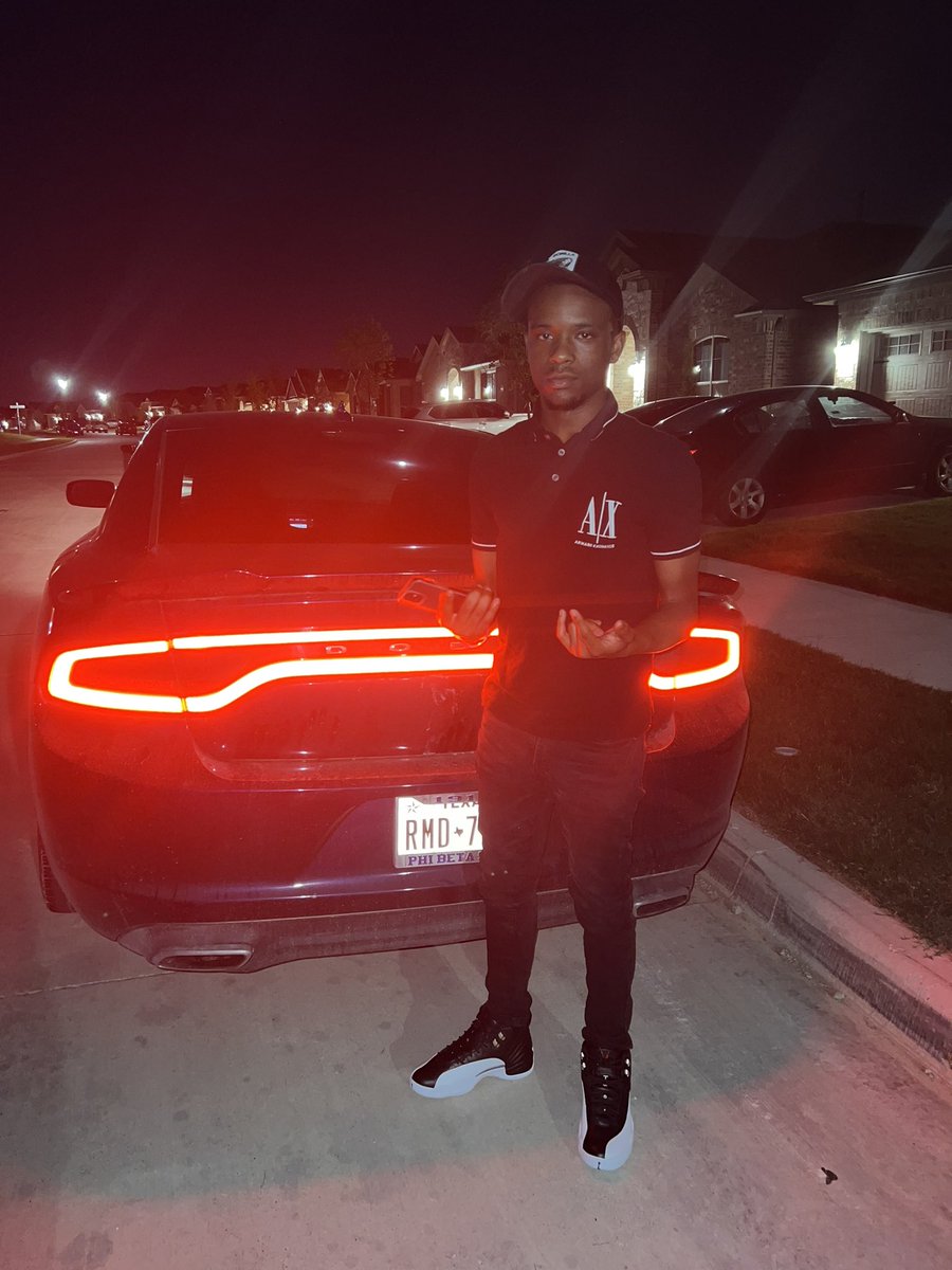 bigguccicarl's tweet photo. I’m slimy as it get king 🐍 bihh I play for keeps 🗣 https://t.co/9BSoASXq7N