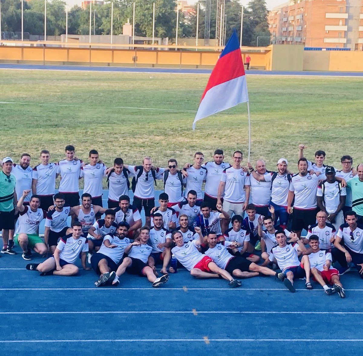 Radiogolex tweet media