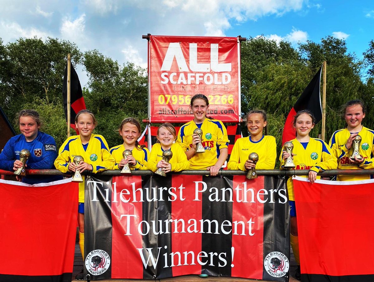 idjbell's tweet photo. Well done Ascot U11 Girls. 

Runners up at the fantastically ran Tilehurst tournament today. Level in the final after 10 tough matches and only losing out on penalties.

Next time girls! 👏👏 @AscotFc @AscotLadiesFC https://t.co/4Wwcrd27u9