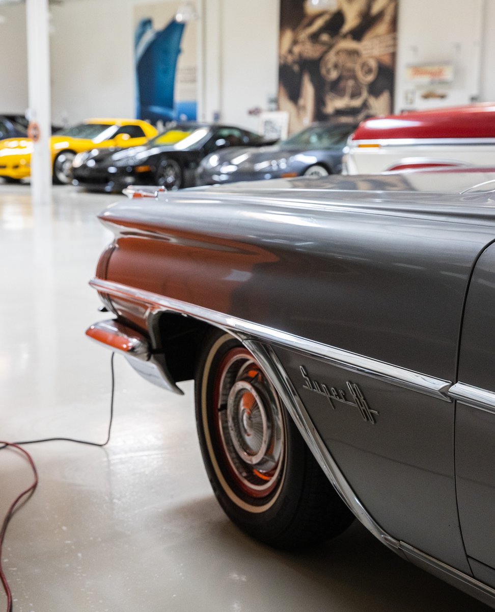 lenos_garage's tweet photo. Super 88 close ups.

#LenosGarage #JayLenosGarage #LenosCarCare #AutoDetailing #Super88 #Oldsmobile https://t.co/KlZaugQ3gZ