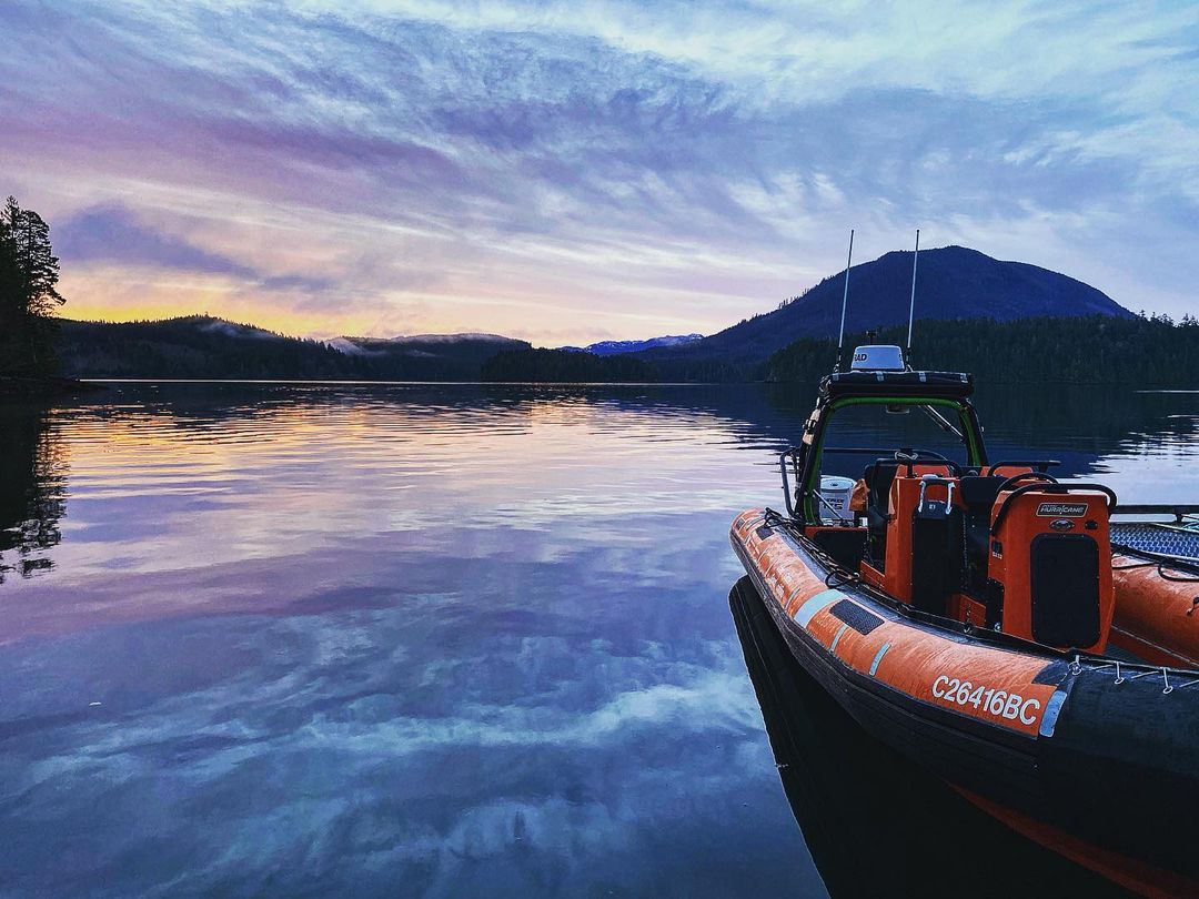 This week’s #PhotoOfTheWeek winner, with the most votes, is Sarah Lundin! Thanks for this incredible photo! 
Use #CanadianCoastGuard on all your great #Instagram photos of us and you may be featured next! ow.ly/pUrE30slF3O
