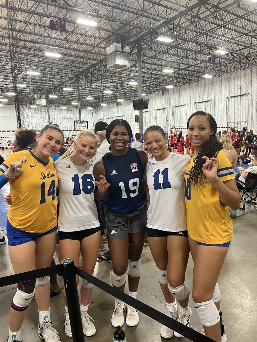 SCHS Volleyball (@summercreekvb) on Twitter photo Just warming up for Nationals and ran into some friends 🫶🏽🙌🏾💪🏽🏐
<a href="/HumbleISD_SCHS/">Summer Creek High</a> <a href="/HumbleISD_Ath/">Humble ISD Athletics</a>
<a href="/angelica14vb/">Angelica Medina</a> <a href="/mariithomass/">yamari✨.</a> <a href="/Kennedy00716/">Kennedy</a> <a href="/aspenmaxwellvb/">aspen🦋</a> <a href="/TaylorL2024/">Taylor Larkin</a> Just warming up for Nationals and ran into some friends 🫶🏽🙌🏾💪🏽🏐
<a href="/HumbleISD_SCHS/">Summer Creek High</a> <a href="/HumbleISD_Ath/">Humble ISD Athletics</a>
<a href="/angelica14vb/">Angelica Medina</a> <a href="/mariithomass/">yamari✨.</a> <a href="/Kennedy00716/">Kennedy</a> <a href="/aspenmaxwellvb/">aspen🦋</a> <a href="/TaylorL2024/">Taylor Larkin</a>