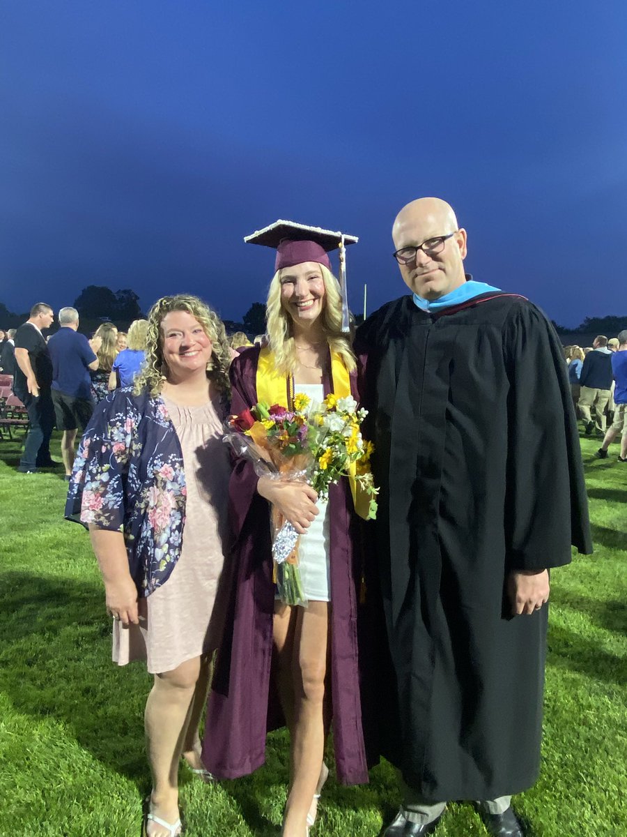 Carrie Gutshall tweet media