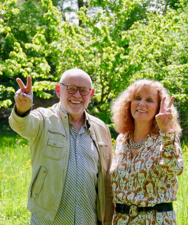 FrontPopChab's tweet photo. Avec 21,86% dans le #Chablais, nous sommes qualifiés au second tour des #législatives ! ✌️
Merci à tous pour votre confiance.

Au premier comme au second tour, on vote Odile Martin-Cocher, (#NUPES) pour établir une nouvelle majorité Populaire, Écologique et Sociale.

#hautesavoie https://t.co/GC209Sx9hL
