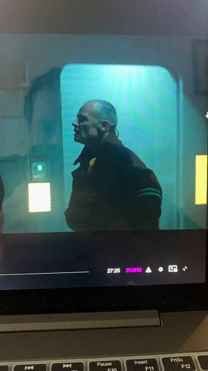roydinorin's tweet photo. Flea en Obiwan ❤️ https://t.co/NH8sYPU6jx