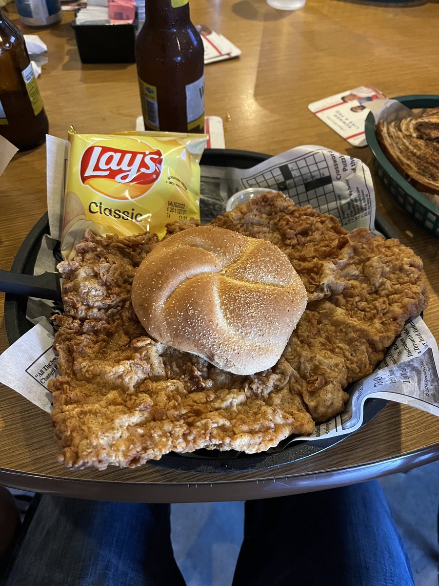 plainsmen1's tweet photo. Oh my. https://t.co/NEZdnv6Kcw