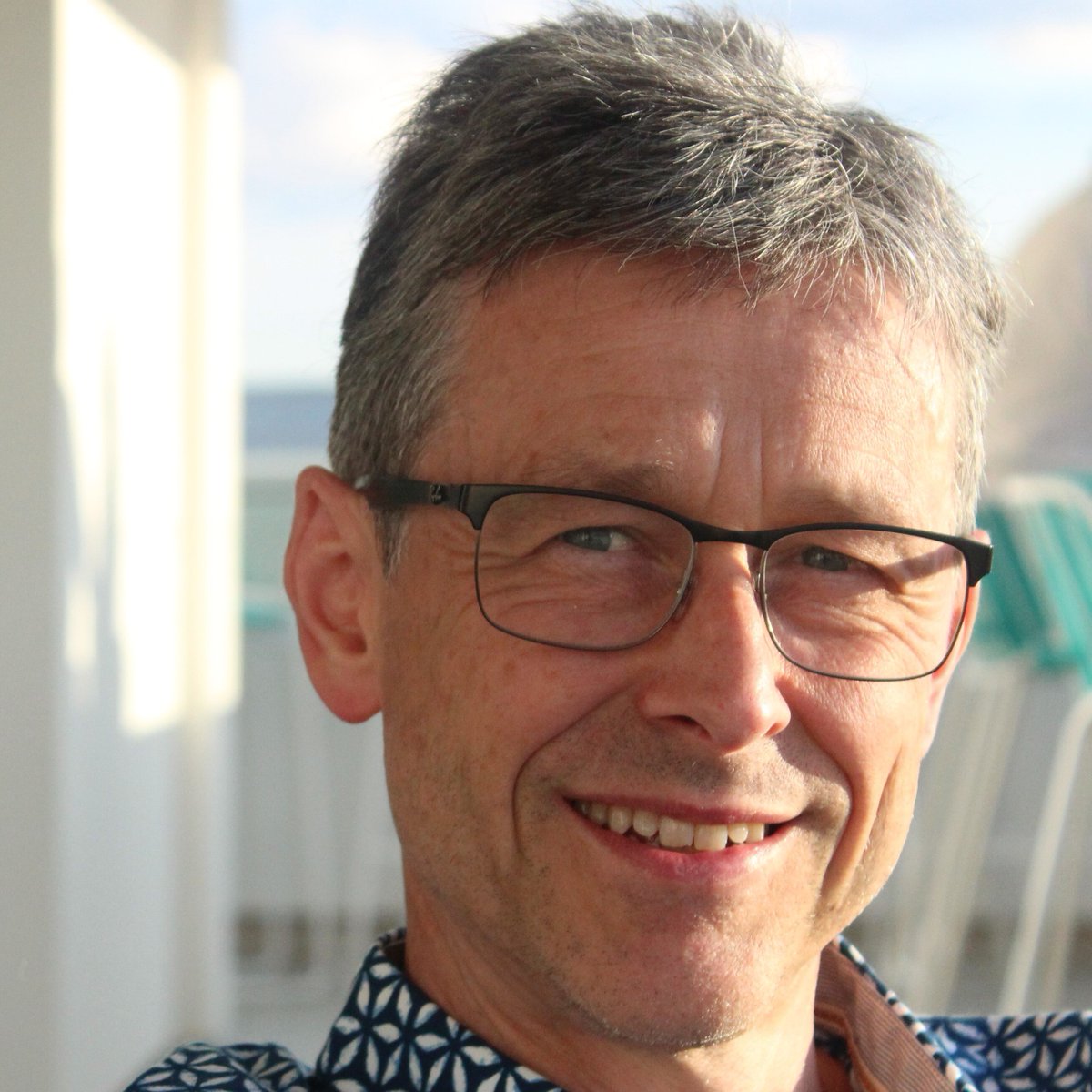 ISBD4's tweet photo. Our final #ISBDExperience headliner goes on at 4:30pmEDT
Prof Paul J. Harrison, Professor of Psychiatry & Associate Head of Department (Research) @UniofOxford will speak on "The Neuropathology of Bipolar Disorder" https://t.co/VxQUgBpLRO