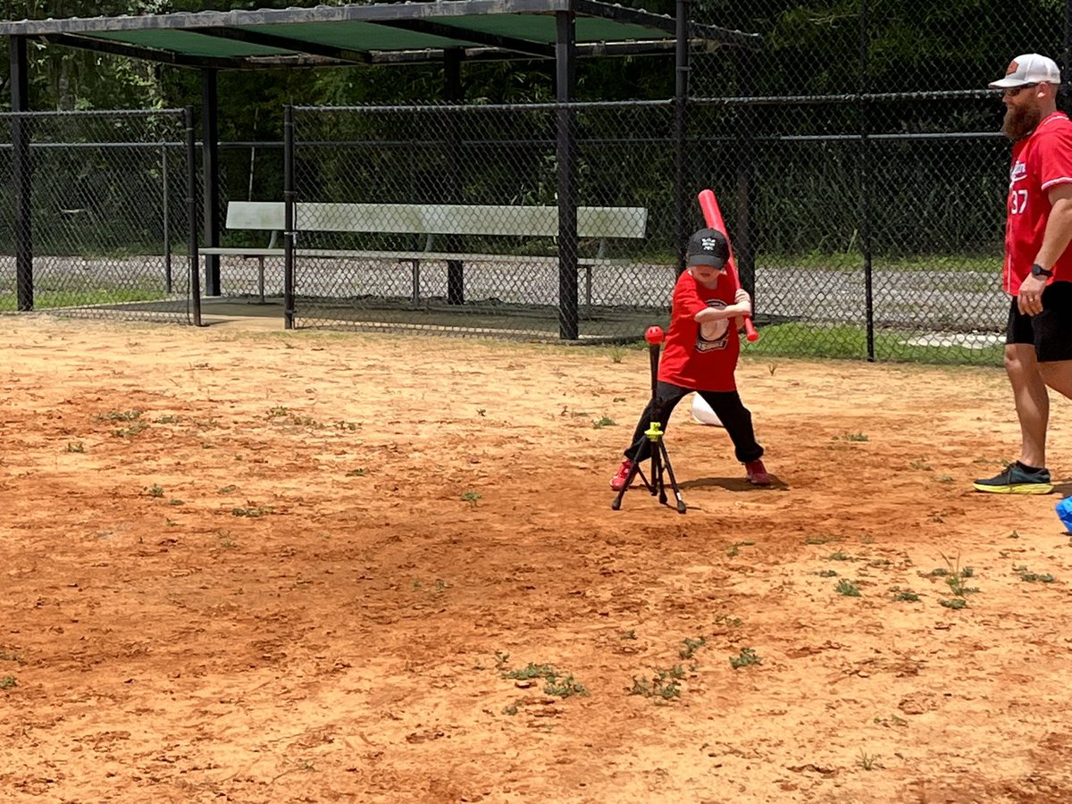 The1stRun's tweet photo. Another great camp in the books in Orlando on #PlayBallWeekend next stop Jacksonville @PlayBall https://t.co/hBn5Aslbne