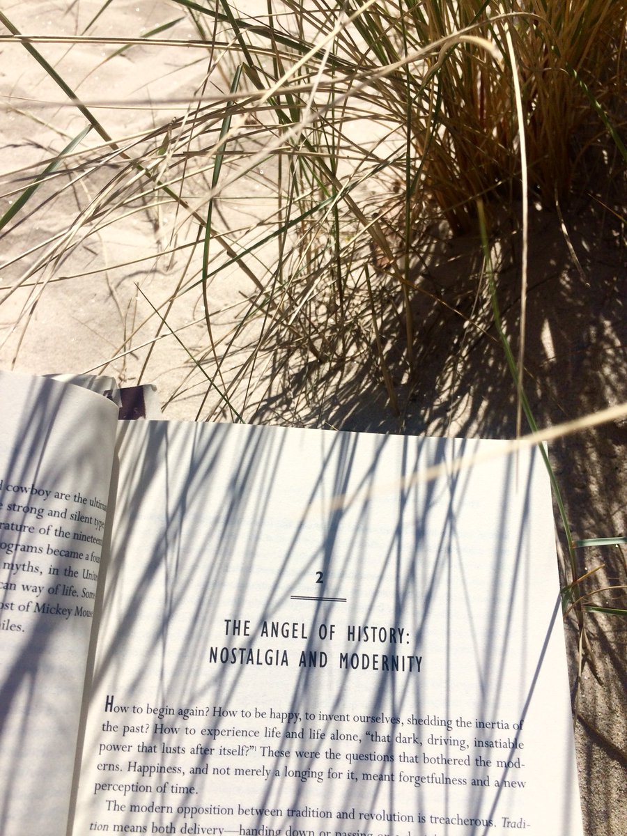 fpradovlr's tweet photo. Reading angels on the 🏖 ☀️ #cocreations
🎧🎼
Se sarai vento, canterai
Se sarai acqua, brillerai
Se sarai luce, scalderai🎼 https://t.co/u19yROYDy4