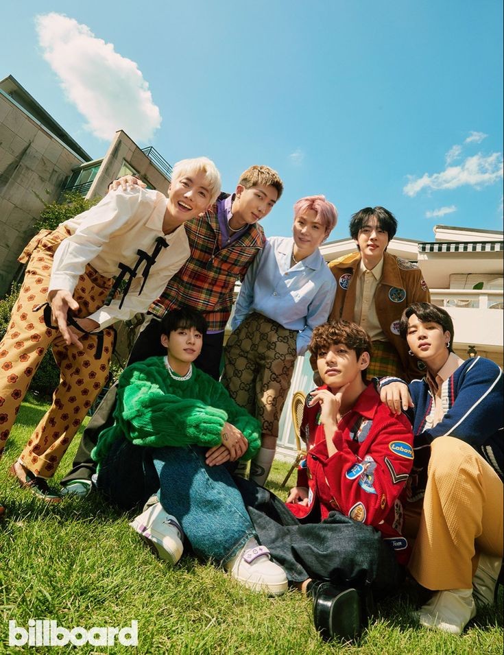 JiminIsKingLuv's tweet photo. 9 лет
BTS проделали огромный путь к тому, кем они являются сейчас. У меня не хватит слов, чтобы описать насколько я горда этими мужчинами. Я благодарна им за то что они они всегда со мной, в моем сердце. Именно они делают меня, каждый день счастливее
#2022FESTA #BTS9thAnniversary https://t.co/D9rM27Vmmn