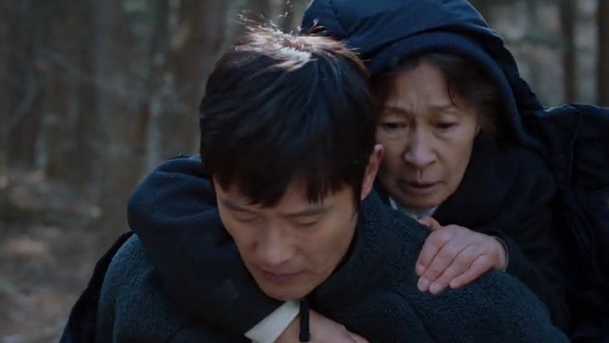 blueskypallette's tweet photo. #LeeByungHun and #KimHyeJa took last story of #OurBlues to another levels, it felt like watching a roadtrip movie carried by mother and son with layers and depth. It's piece by piece circle of story. Such a great and sad execution. Priceless performance

#OurBluesEp20 https://t.co/BdaoqI2NBY
