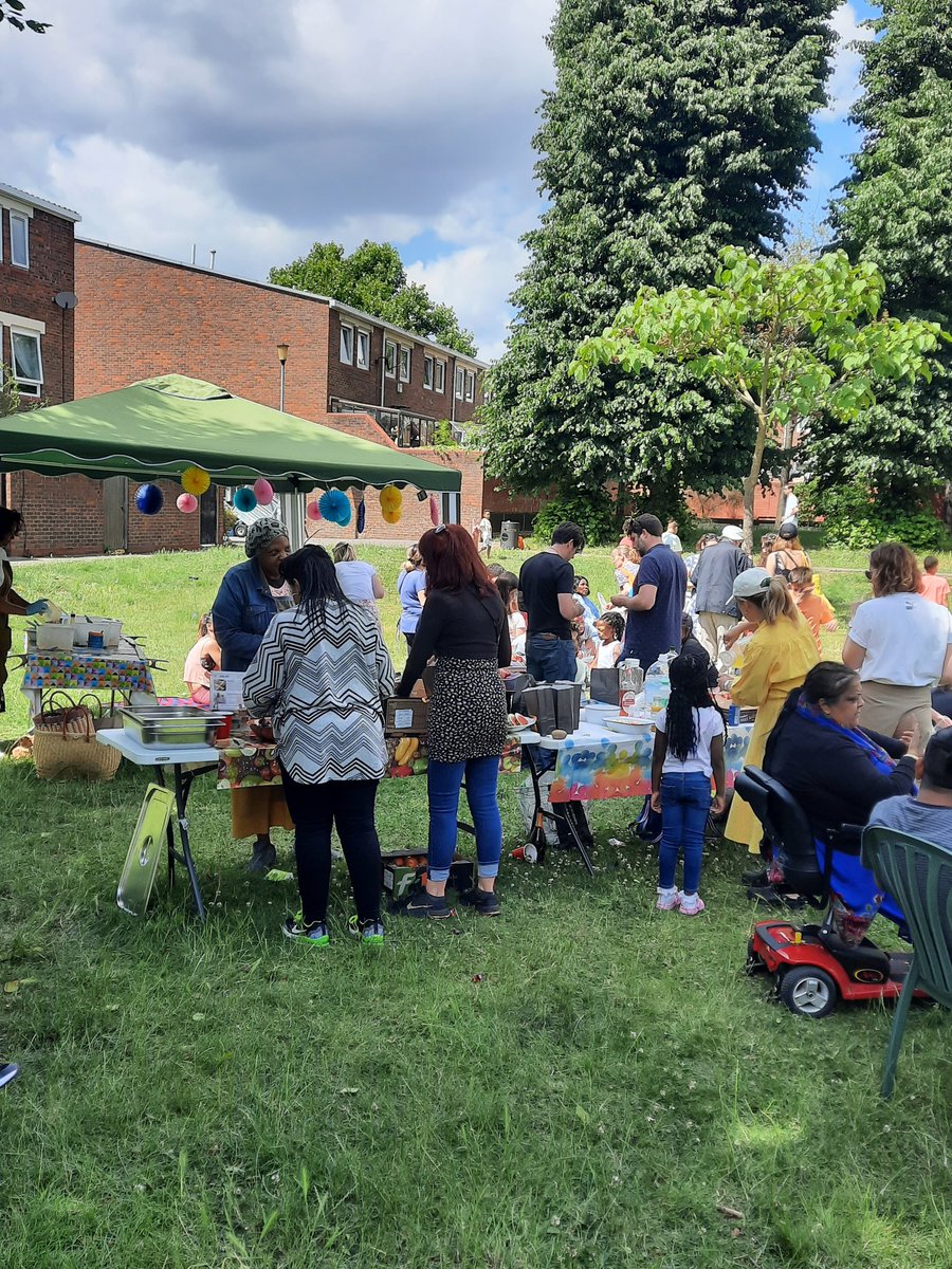 sfajanathomas's tweet photo. I spent a lovely afternoon with residents on Yorkshire Grove estate in my ward, having community lunch and exciting conversations on plans to restart the TRA. Thanks to @hackneycouncil for supporting the event and  to Made in Hackney Kitchen for the delicious food @stokeylabour https://t.co/9Dj3J0t8ZQ