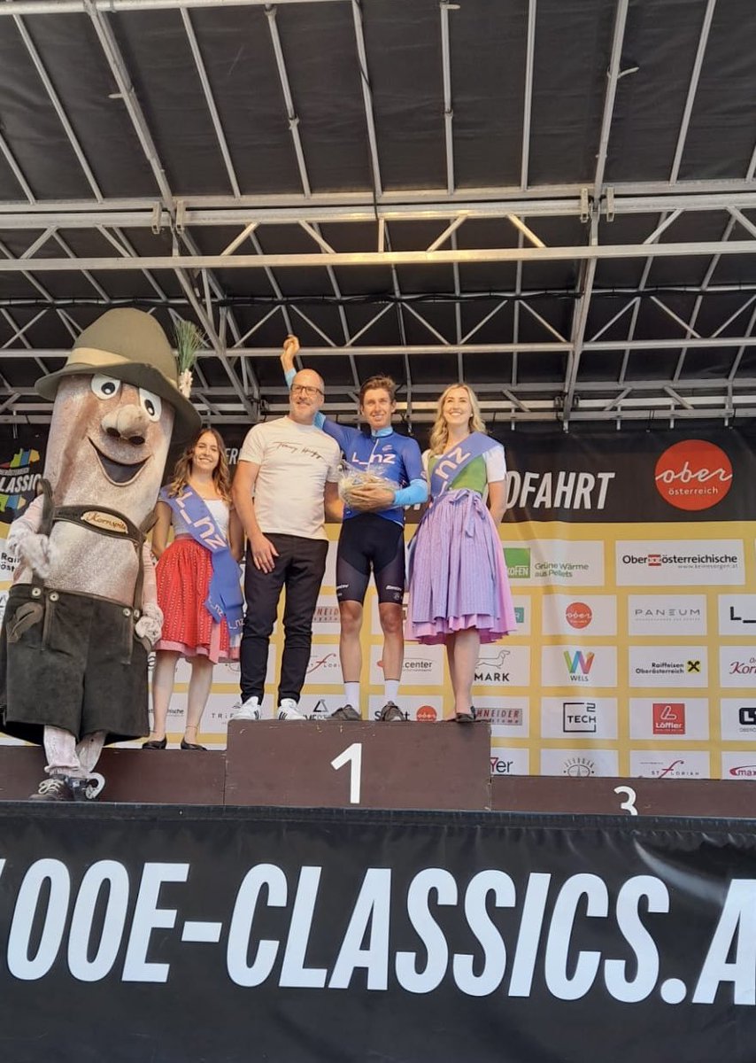 TeamDraliRepsol's tweet image. We left it all out there on the road today, but the last climb was too hard in the end. Great team effort all day from the boys, honoring the yellow jersey! @AStokbro won the points classification of #OberoesterreichRundfahrt 🇦🇹

#teamcoopsykkel #fastertogether #husktranendin