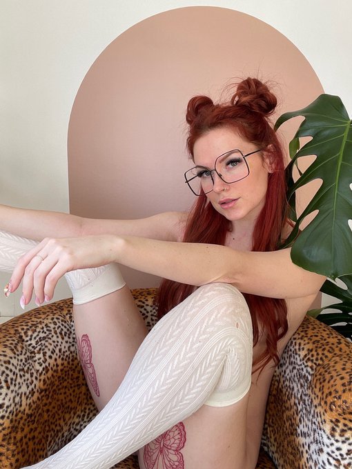 help me take my socks off @reidbtwnsheets  || OF Fansly sextpanther sext chaturbate feet lingerie ||<a class="tags" target="_blank" title="On Twitter" href="/?out=eyJ0eXAiOiJKV1QiLCJhbGciOiJIUzUxMiJ9.eyJpYXQiOjE3MjYwNzkwMDgsImlzcyI6InR3cG9ybnN0YXJzLmNvbSIsIm5iZiI6MTcyNjA3OTAwOCwiZXhwIjoxNzU3NjE1MDA4LCJyZWRpcmVjdF91cmwiOiJodHRwczovL3R3aXR0ZXIuY29tL3JlaWRidHduc2hlZXRzIn0.D4wnuqEHiMEu_5UnEF-gDAECneb4eRRIfBJgu0LnTXz3-balhZNDtyfoJQlPUce2ir9s6DmBgur0Dy1aWB9TEg">@reidbtwnsheets</a><a href="/tag/selfie"class="tags"><span>#selfie</span></a><a href="/tag/vote"class="tags"><span>#vote</span></a><a href="/tag/contest"class="tags"><span>#contest</span></a><a href="/tag/mv"class="tags"><span>#mv</span></a><a href="/tag/mvcontest"class="tags"><span>#mvcontest</span></a>