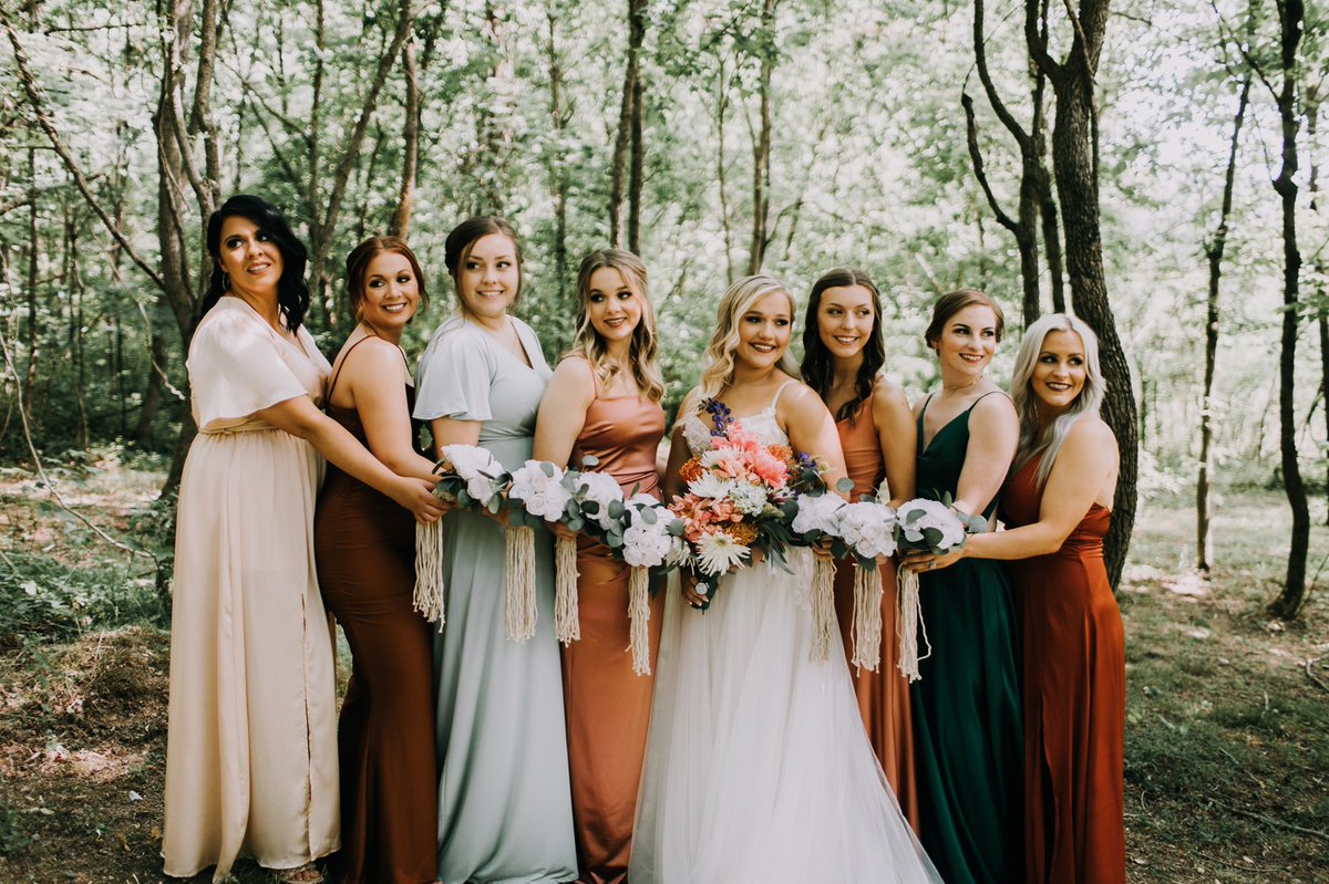 alli_mac27's tweet photo. I love you so much @__gorgeousgrace 🥹 
you were such a gorgeous bride!🤍 https://t.co/sfv6AVqRHM
